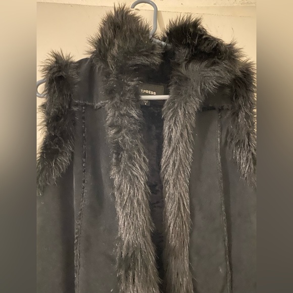 Fur Black vintage leather vest 20 yrs old - Picture 2 of 5